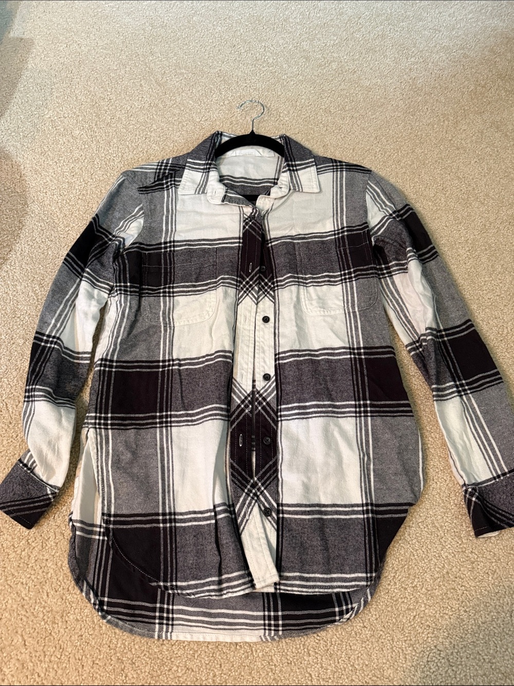 Athleta Black & White Plaid Button-Down Shirt